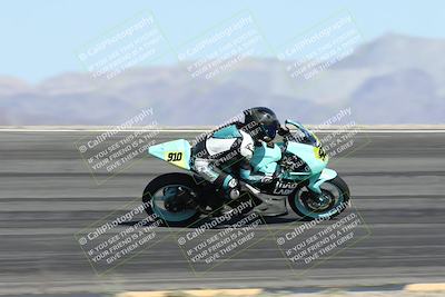 media/May-10-2025-Race Pace (Sat) [[db32fef2da]]/Vested/3-Bowl Set 1 (9am)/